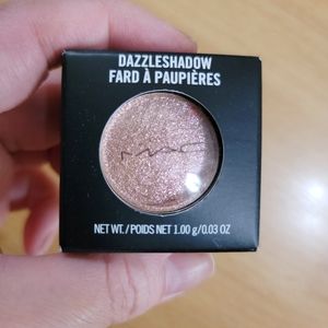 MAC Cosmetics eyeshadow